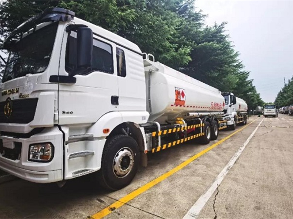 海外發(fā)車！中集凌宇實(shí)力交付，“量身定制”贏得市場(chǎng)贊譽(yù)！
